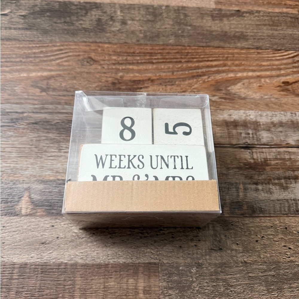 Francesca's Collections Wedding Countdown Blocks - Black and White